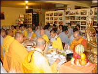 Chư tăng tại chùa Khánh Anh - Pháp