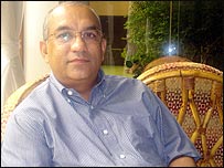 पाशा अध्यक्ष अशरफ़ कपाड़िया