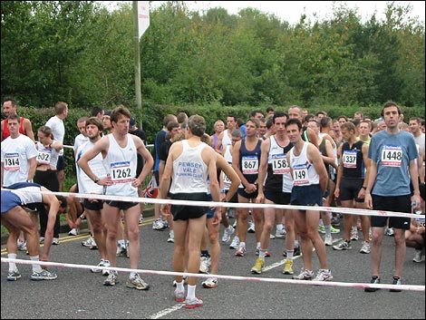 The start of the 2006 Swindon Half Marathon