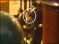 Đoạn phim quay lén phát đi trên truyền hình Nhật