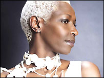 Esther Kamatri, top model e princesa do Burundi