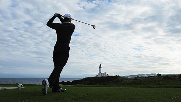 Tiger Woods practices at Turnberry