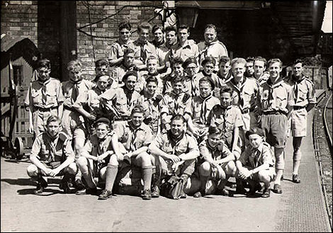 Evergreens in the 1950's. Do you recognise anyone?