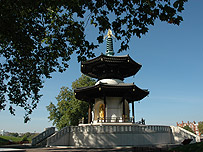 Battersea Peace Pagoda