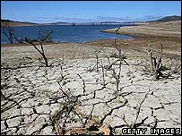 Hồ Eucumbene tại Old Adaminaby, Úc