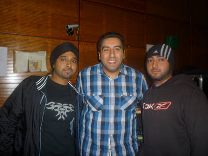 Indy, Dipps & Gurj