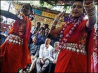 Zidane foi convidado pelo ganhador do Prêmio Nobel da Paz