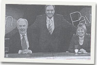 Dewi Llwyd gyda Dr D. Ben Rees a'r Athro Mari Lloyd