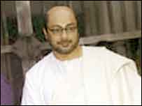 بوس، کھیڈیکر 