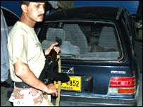  کراچی میں بم