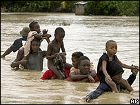 Enchentes em Santo Domingo