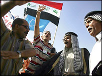 Gösteri yapan Iraklılar