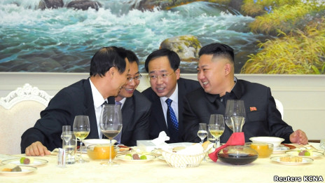 Kim Jong-un tiếp trưởng Ban đối ngoại của Đảng Cộng sản Trung Quốc hồi đầu tháng 8