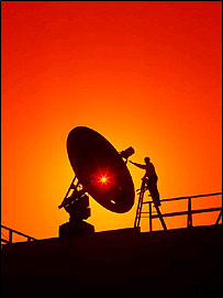 عکس تزيينی از يک ديش ماهواره