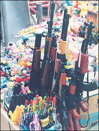 چینی مصنوعات پاکستان میں