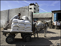 Carga da WFP chega à Cidade de Gaza