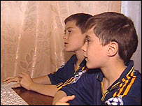 Os irmãos Asik e Kazik