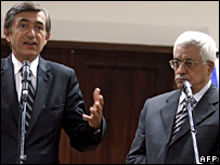 Philippe Douste-Blazy e Mahmoud Abbas