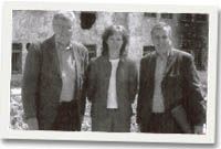 Eurig Wyn A.S.E, Jill Evans, A.S.E a Geraint Davies A.C y tu allan i gyn-ganolfan Yasser Arafat yn Ramallah