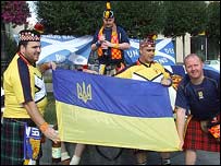 Шотландці в Києві. Фото із сайту obsilf.kiev.ua, автор - дописувач під ніком Урук-хай