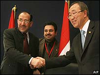 بان کی مون با نوری مالکی دست می دهد