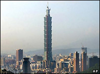 O Taipei 101 possui 508 metros de altura e 101 andares