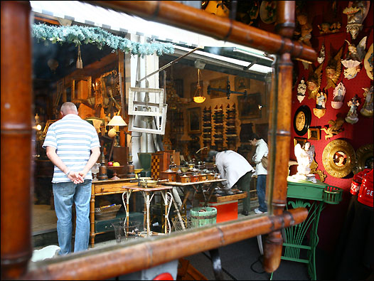 位於18區的St-Ouen跳蚤市場據稱是歐洲最大的。